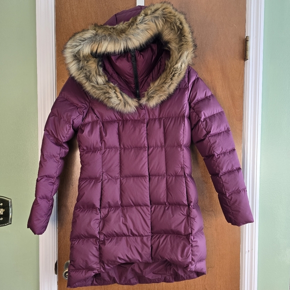 The North Face Jackets & Blazers - New The North Face Womens Dealio Parkina Boysenberry Size Medium